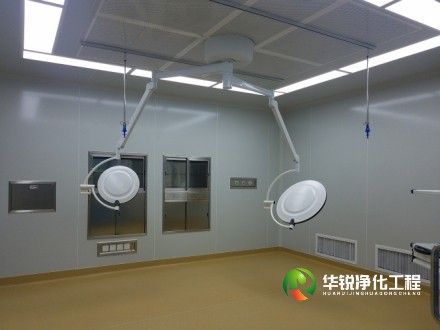 手術室裝修中，如何平衡材料的安全性和耐用性？